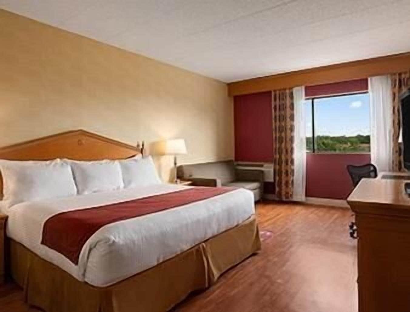 Ramada By Wyndham Toms River Buitenkant foto
